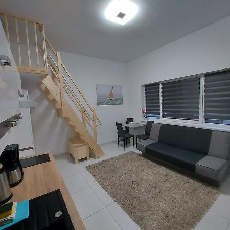 Nowy Apartament Jednopokojowy Z Lazienka シフィノウイシチェ エクステリア 写真