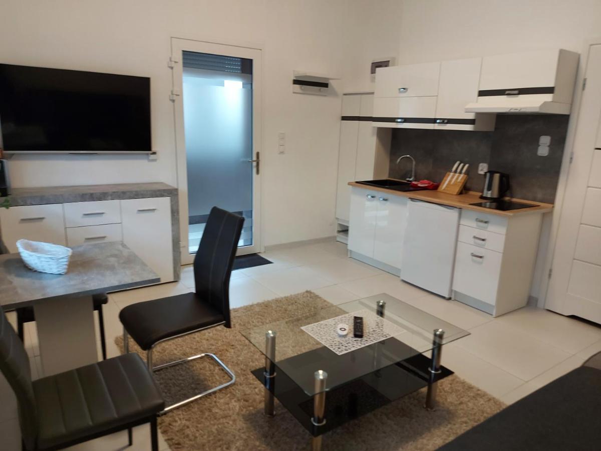 Nowy Apartament Jednopokojowy Z Lazienka シフィノウイシチェ エクステリア 写真