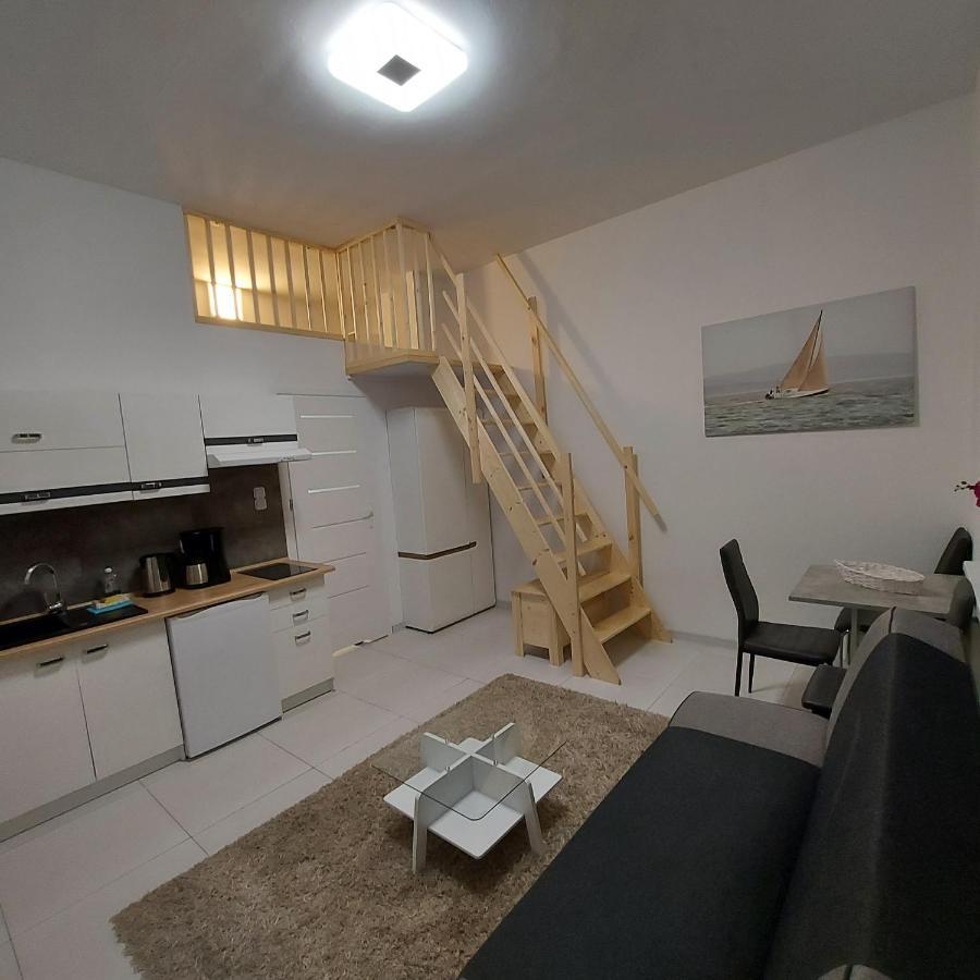 Nowy Apartament Jednopokojowy Z Lazienka シフィノウイシチェ エクステリア 写真